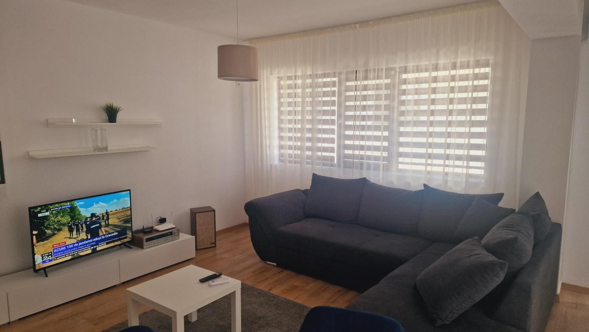 White Flat Apartment Букурещ Екстериор снимка